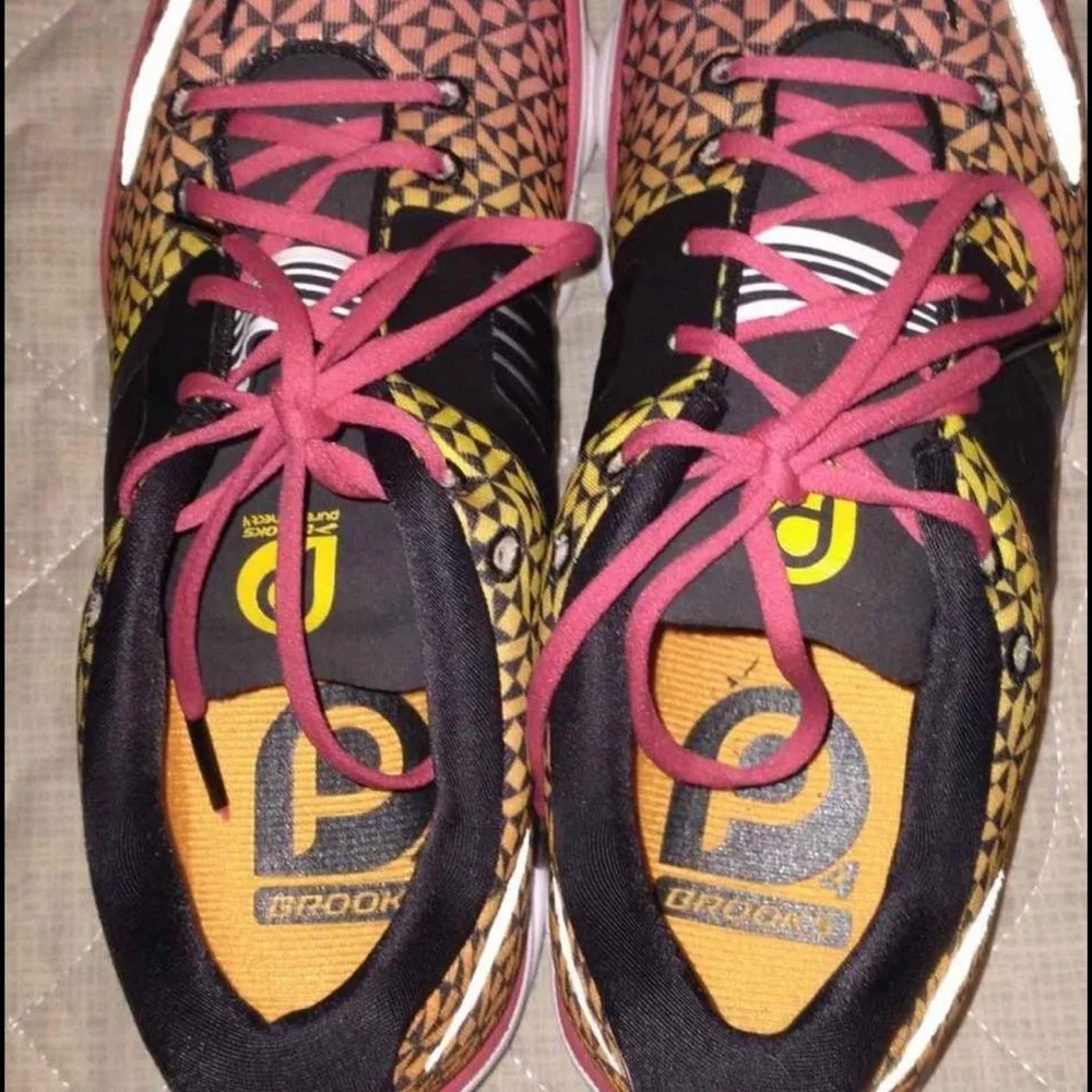 BROOKS Running Shoes 8 1/2 - Picture 4 of 7